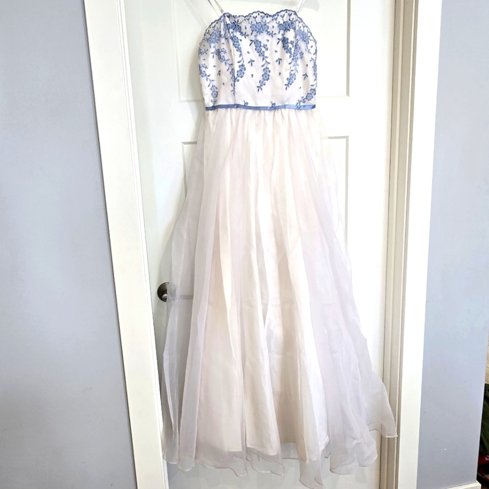 Vintage DE LARU Strapless Formal Dress Sheila Yen White Blue Floral Wedding Prom